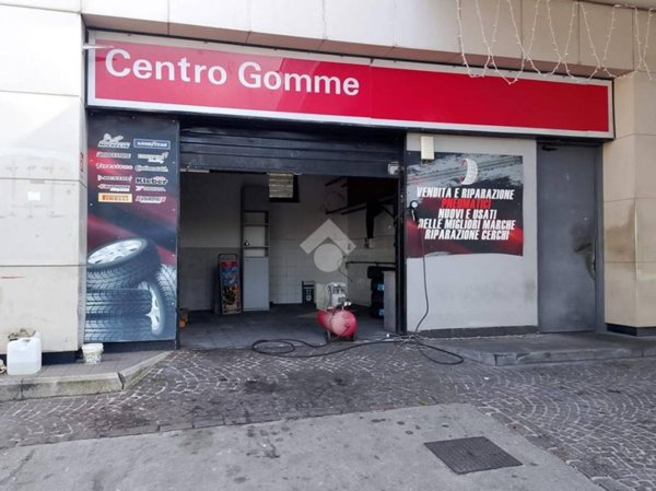 negozio in affitto a San Sebastiano al Vesuvio