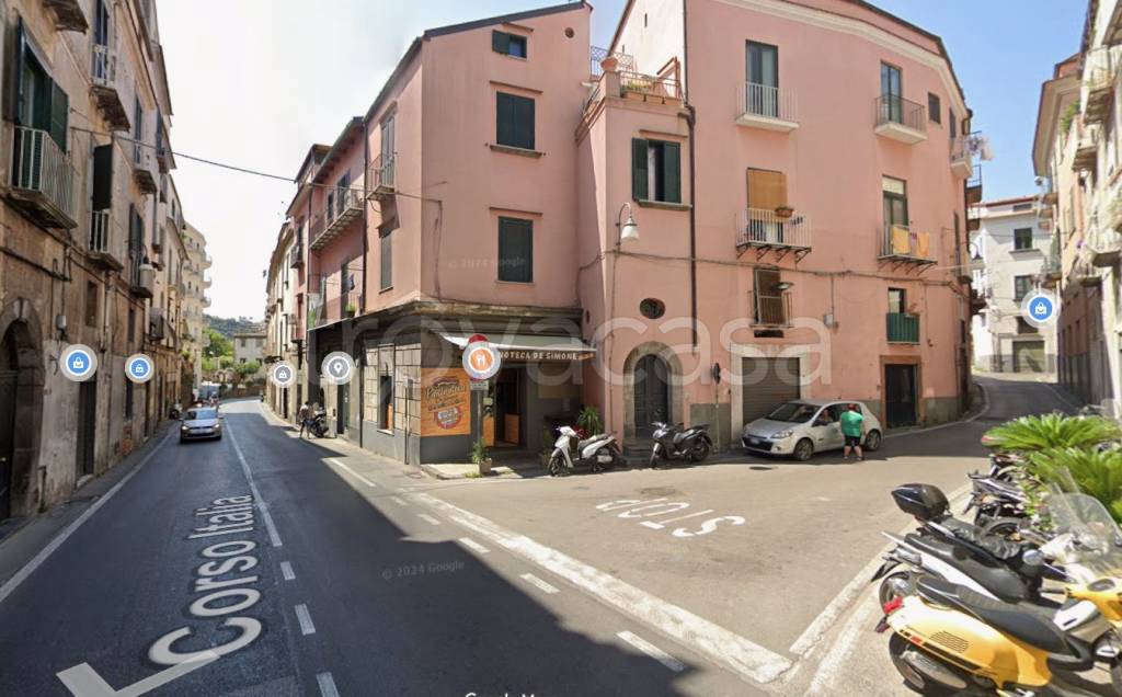 locale commerciale in affitto a Sant'Agnello