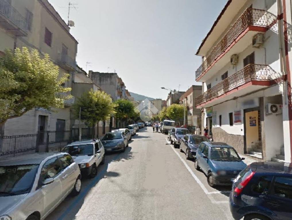negozio in affitto a Sant'Anastasia