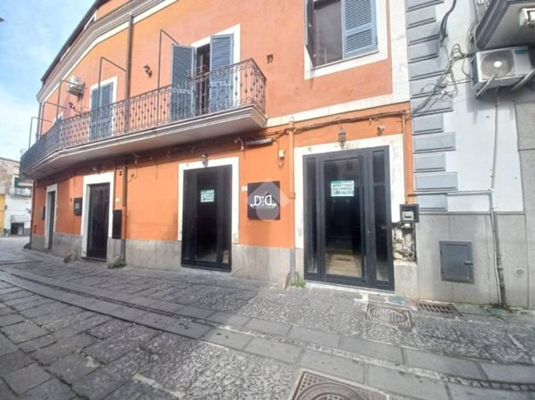 negozio in affitto a Sant'Anastasia