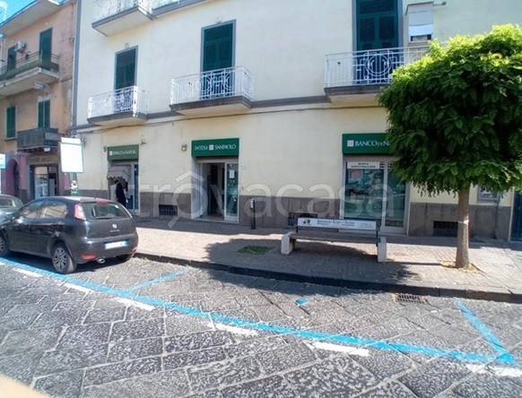 negozio in affitto a Sant'Anastasia