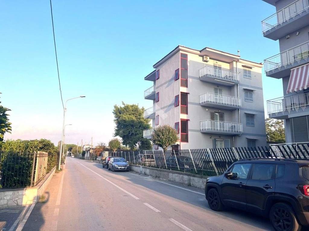 negozio in affitto a Sant'Anastasia