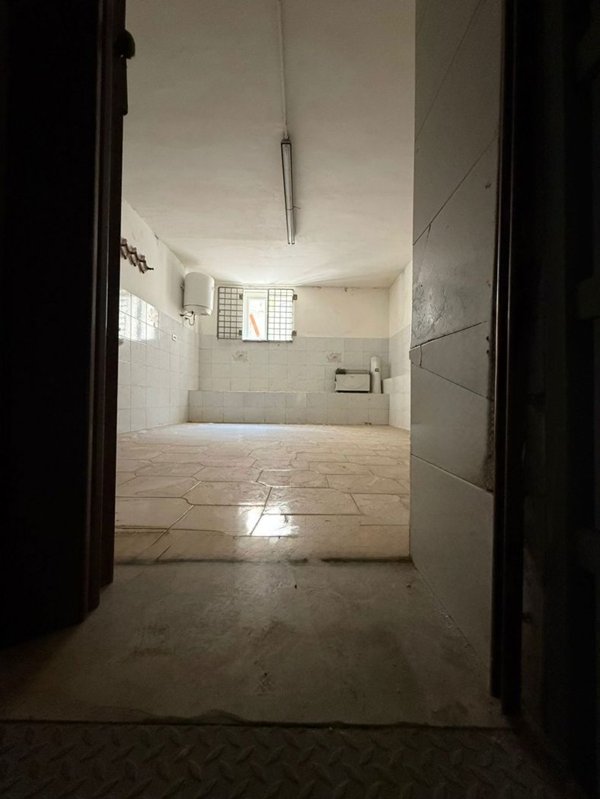 negozio in affitto a Sant'Anastasia