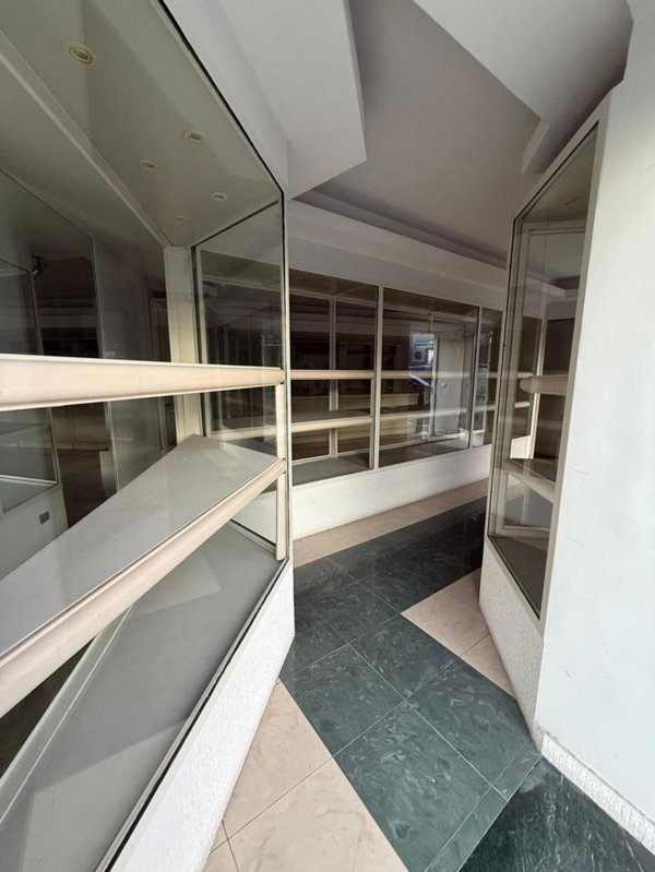 negozio in affitto a Sant'Anastasia