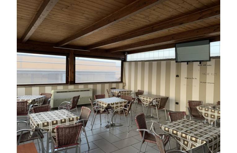 locale commerciale in affitto a Sant'Anastasia