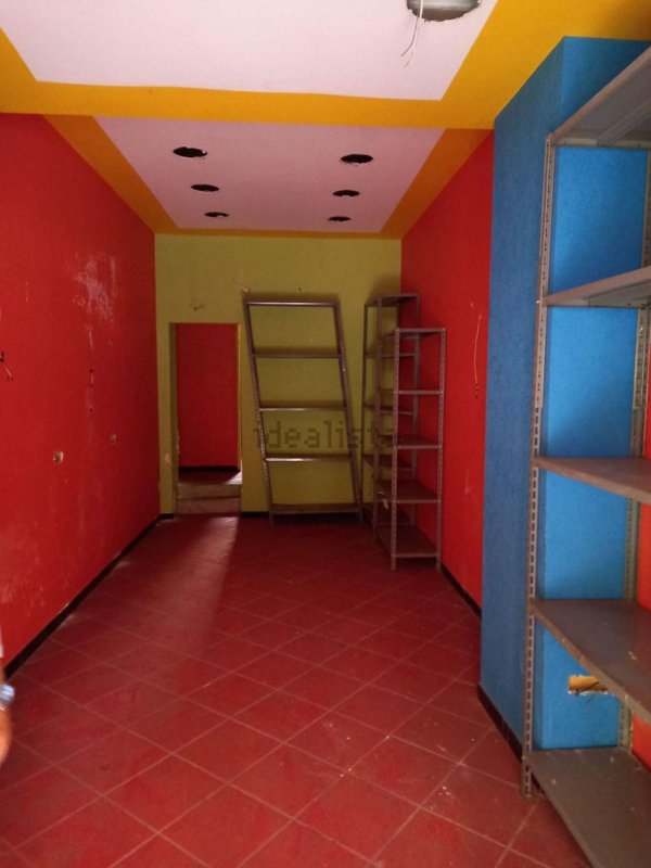 locale commerciale in affitto a Sant'Anastasia