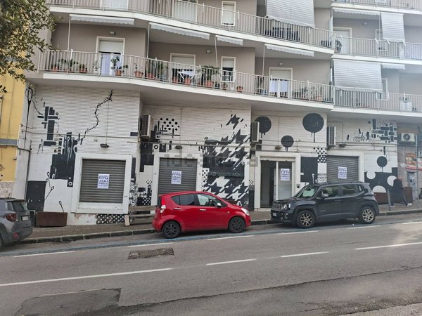 locale commerciale in affitto a Sant'Anastasia