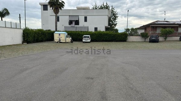 negozio in affitto a Sant'Anastasia