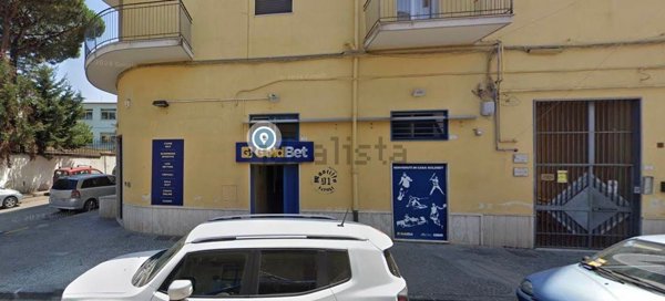 locale commerciale in affitto a Sant'Anastasia