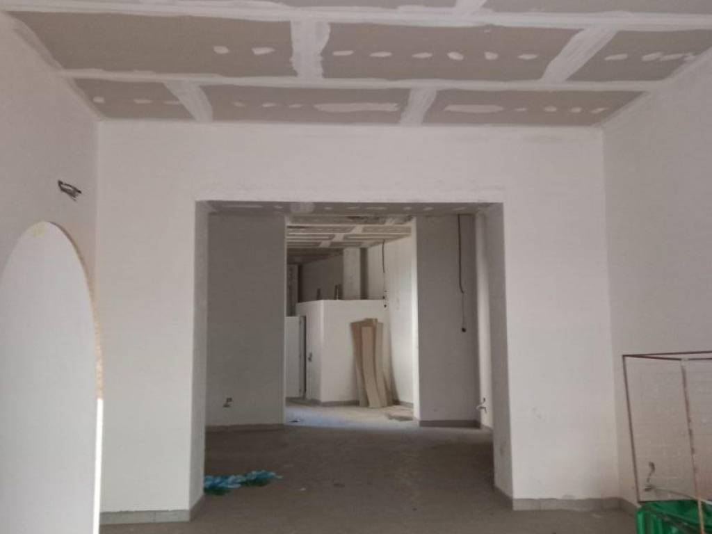 negozio in affitto a Sant'Anastasia