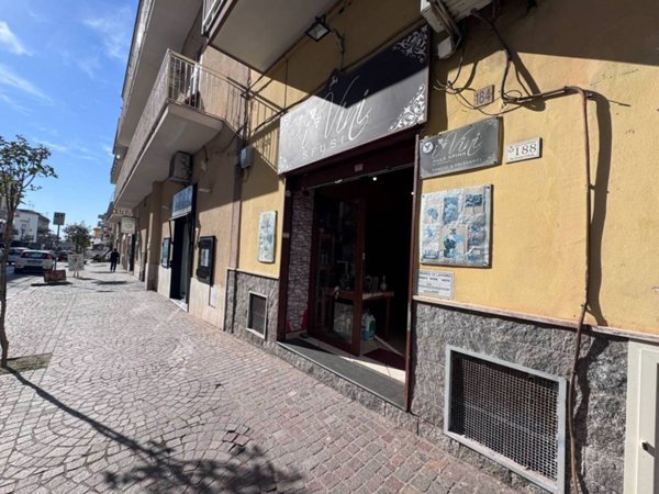 negozio in affitto a Sant'Anastasia