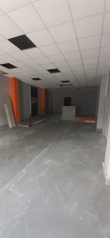 locale commerciale in affitto a Sant'Antimo