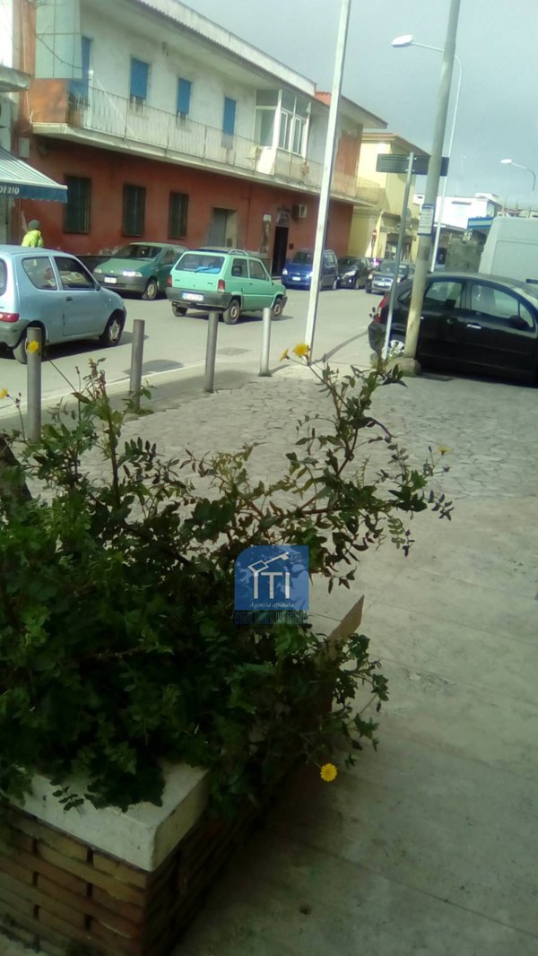 negozio in affitto a Sant'Antimo