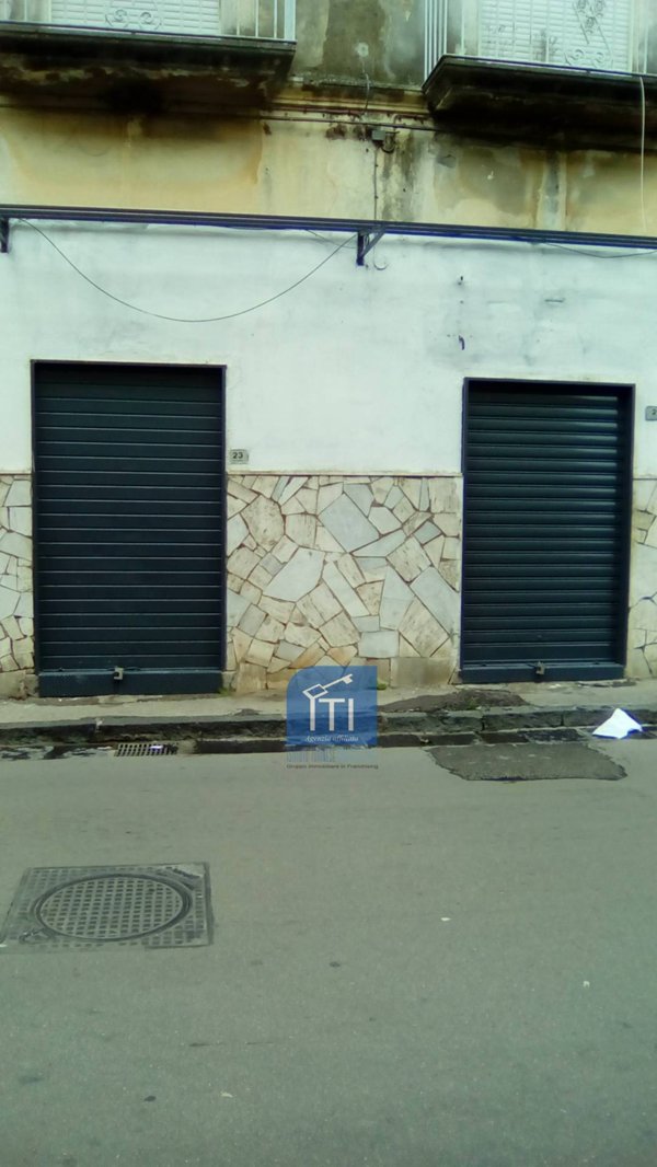 locale commerciale in affitto a Sant'Antimo