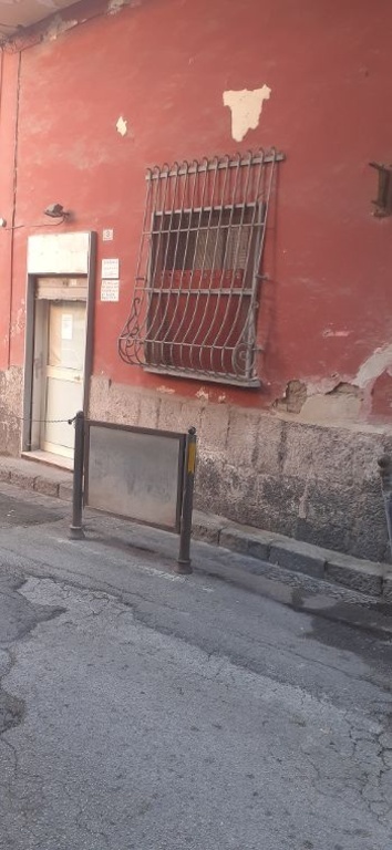 locale di sgombero in affitto a Sant'Antimo