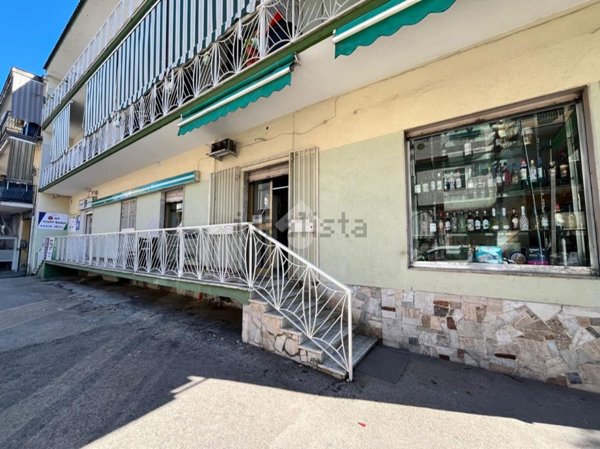 locale commerciale in affitto a Sant'Antimo