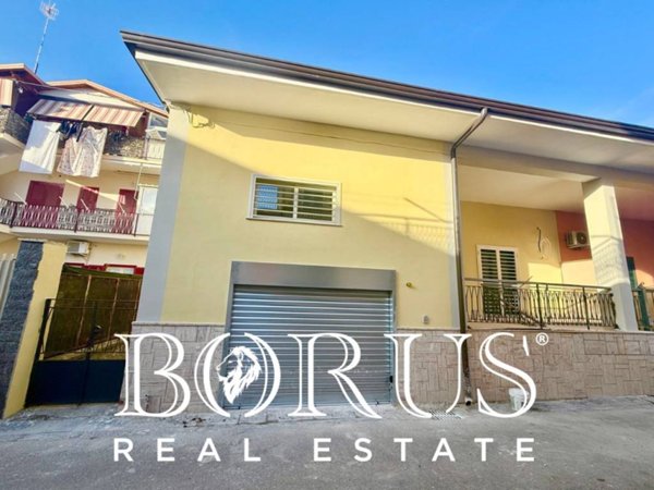 casa indipendente in affitto a Sant'Antimo