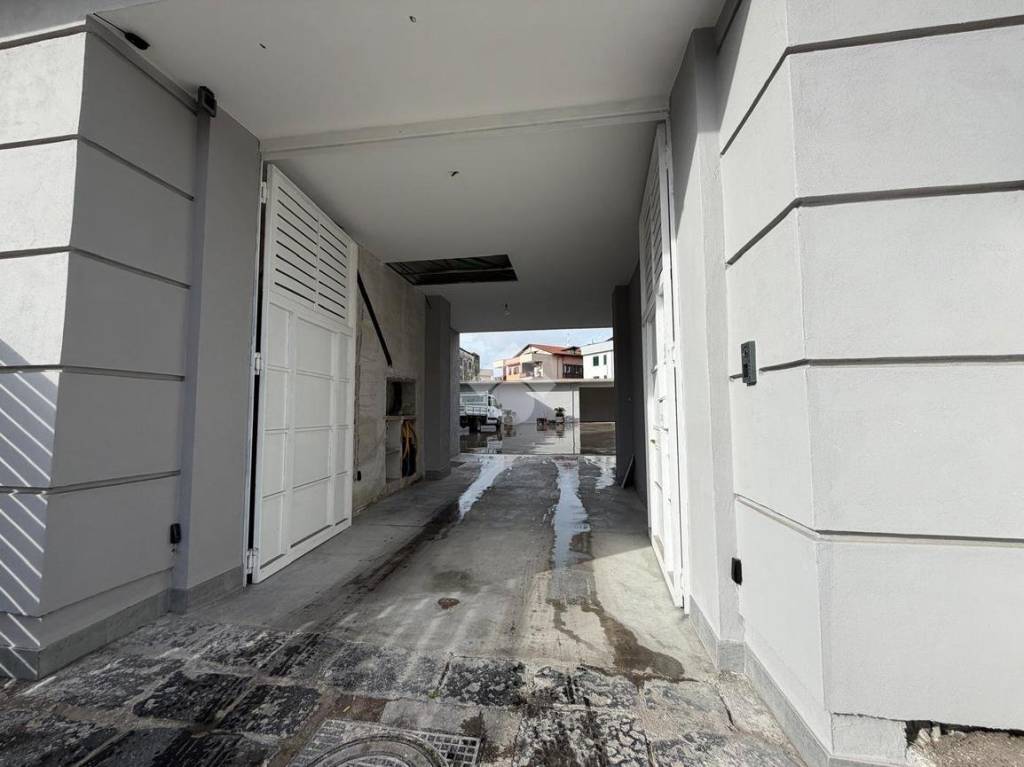 locale commerciale in affitto a Sant'Antimo