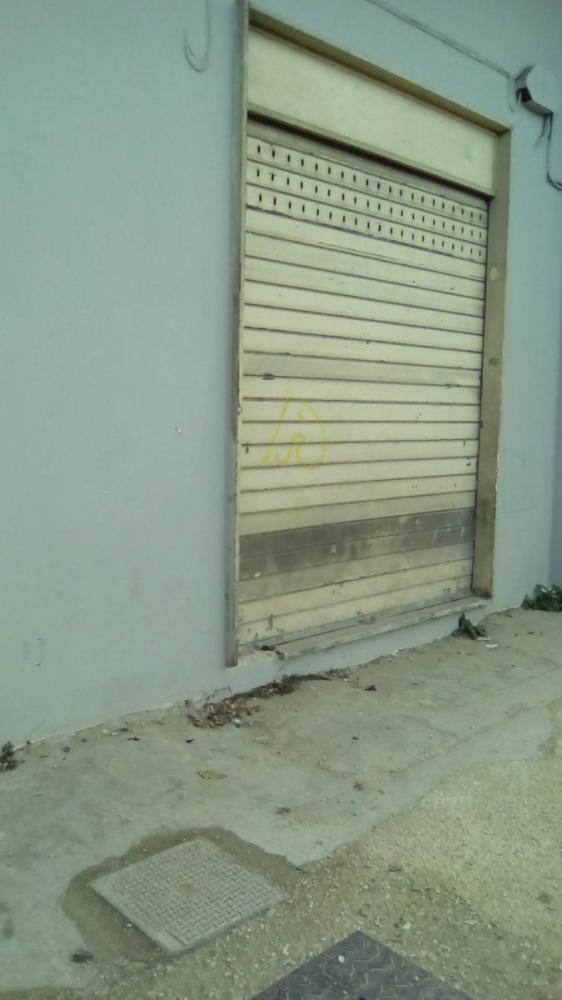 locale commerciale in affitto a Sant'Antimo