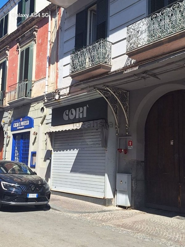 locale commerciale in affitto a Sant'Antimo