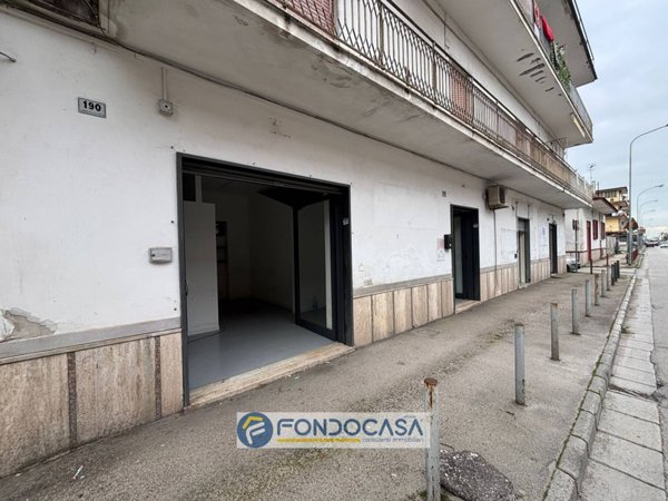 locale commerciale in affitto a Sant'Antimo