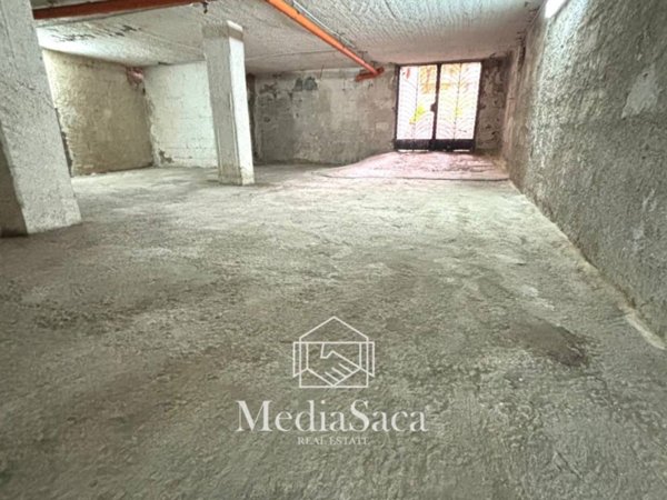 locale commerciale in affitto a Sant'Antimo