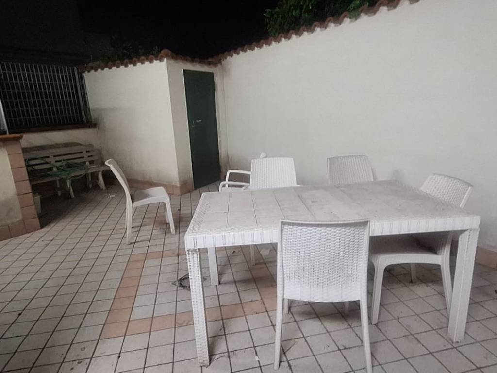 negozio in affitto a Sant'Antonio Abate