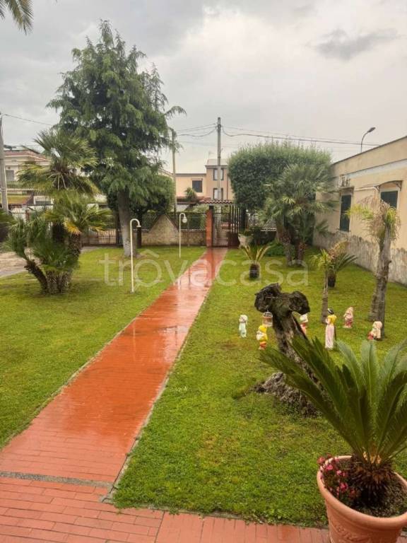 appartamento in affitto a Saviano in zona Cerreto