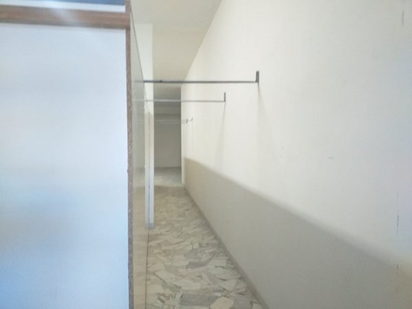 locale commerciale in affitto a Somma Vesuviana in zona Marigliano