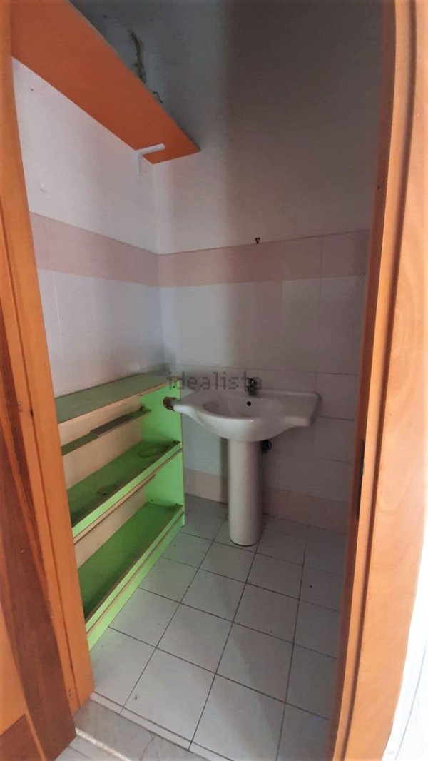 locale commerciale in affitto a Somma Vesuviana