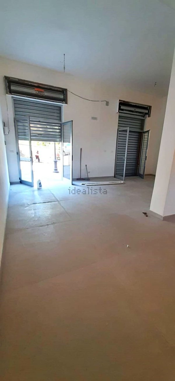 locale commerciale in affitto a Somma Vesuviana