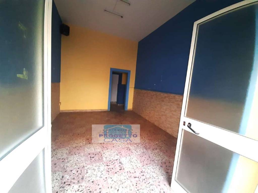 negozio in affitto a Somma Vesuviana