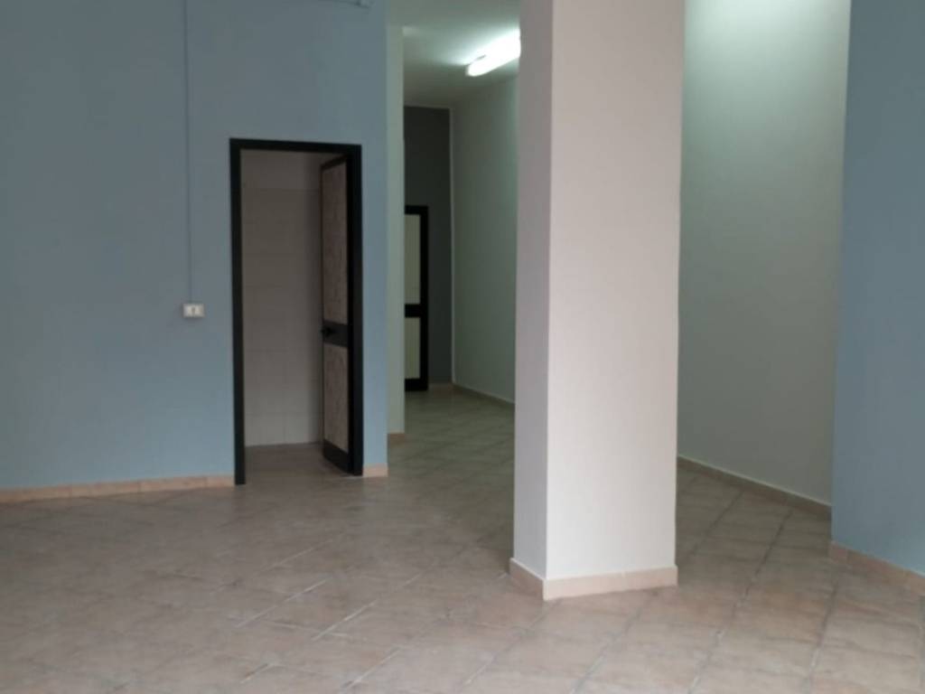 negozio in affitto a Somma Vesuviana