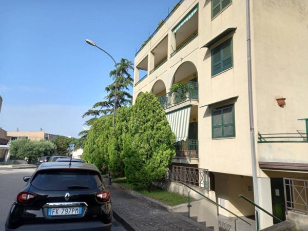 ufficio in affitto a Somma Vesuviana in zona San Sossio