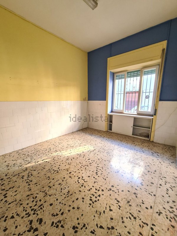 locale commerciale in affitto a Somma Vesuviana