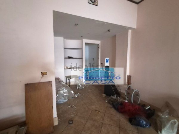 locale commerciale in affitto a Somma Vesuviana