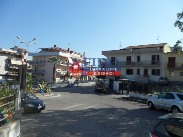 locale commerciale in affitto a Somma Vesuviana