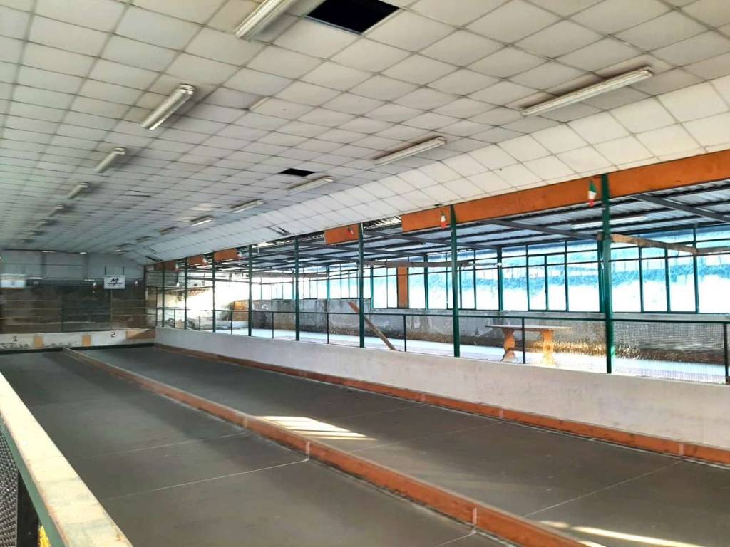 locale commerciale in affitto a Somma Vesuviana