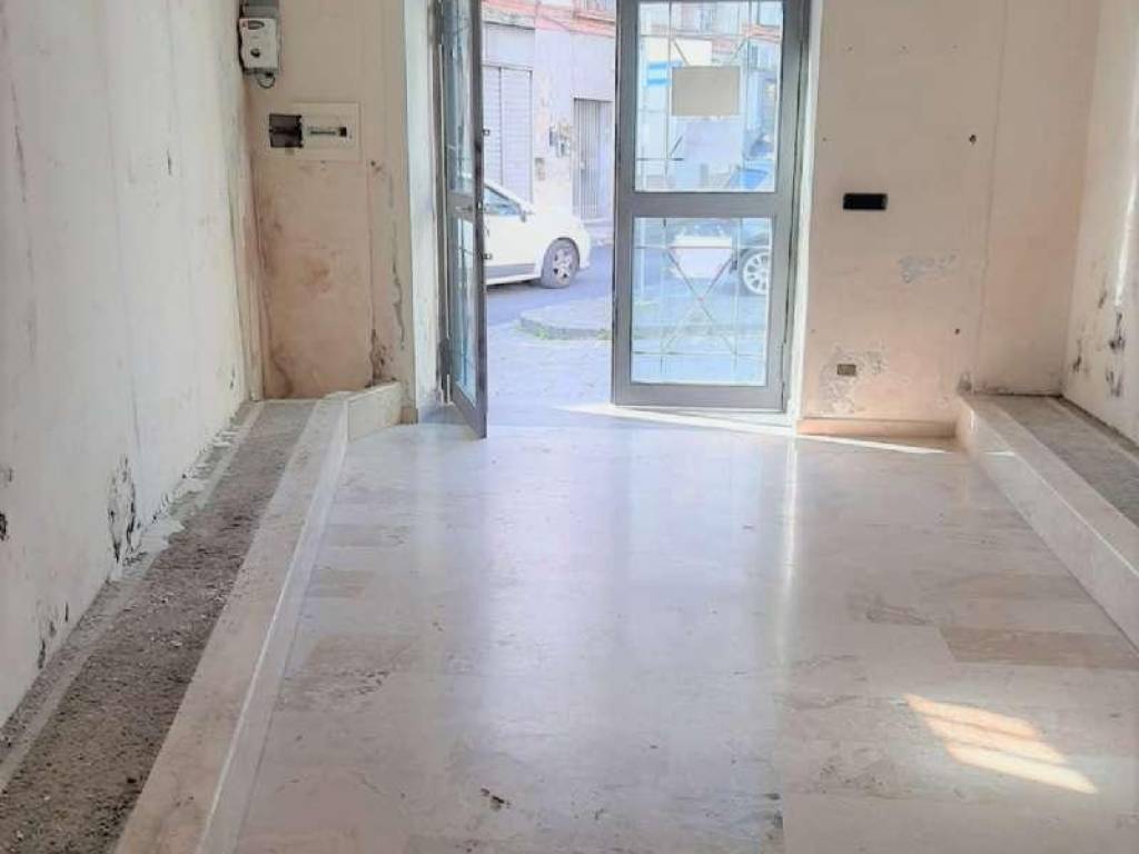 negozio in affitto a Somma Vesuviana