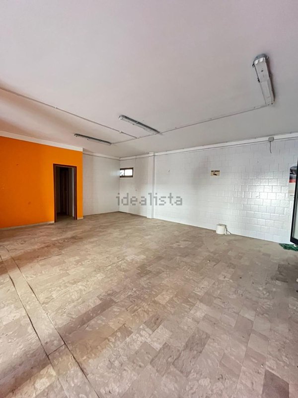 locale commerciale in affitto a Somma Vesuviana