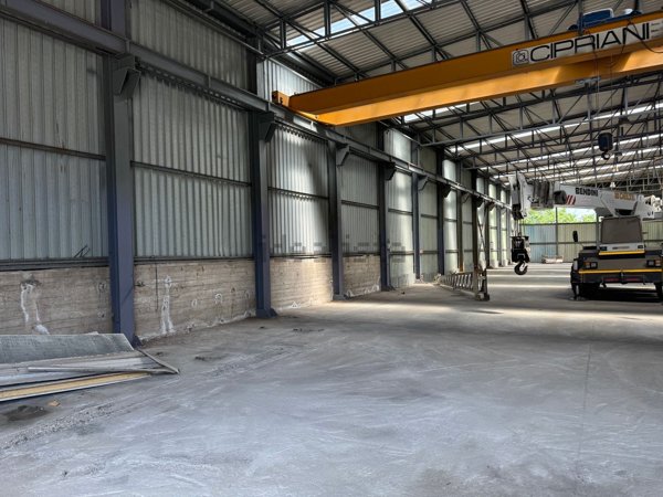 capannone in affitto a Somma Vesuviana