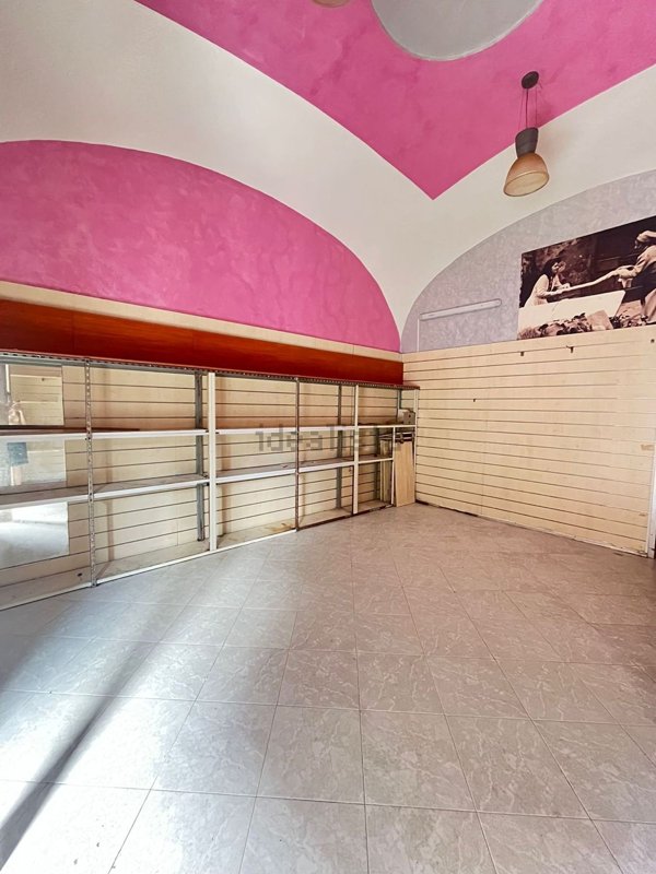 locale commerciale in affitto a Somma Vesuviana
