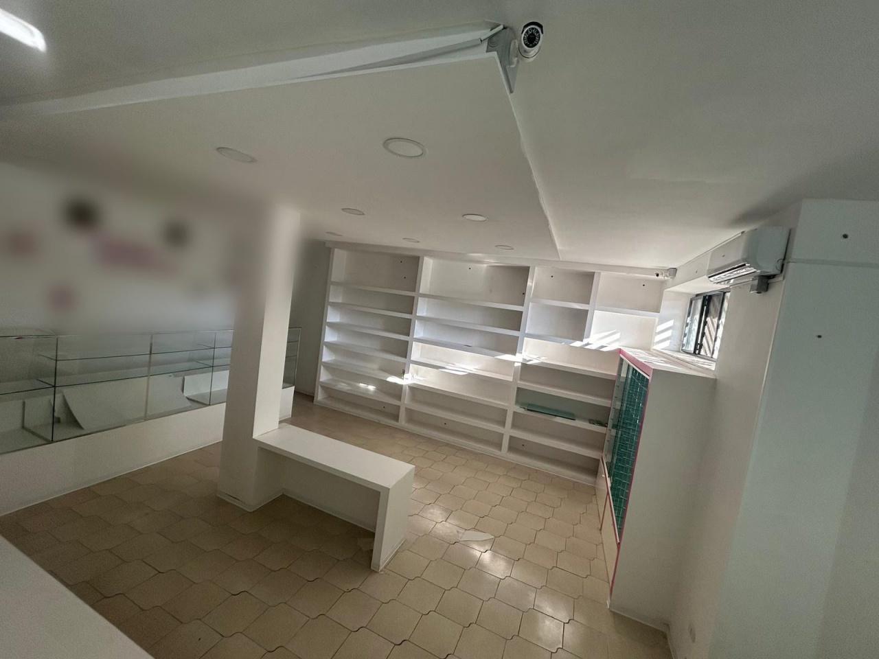 negozio in affitto a Somma Vesuviana