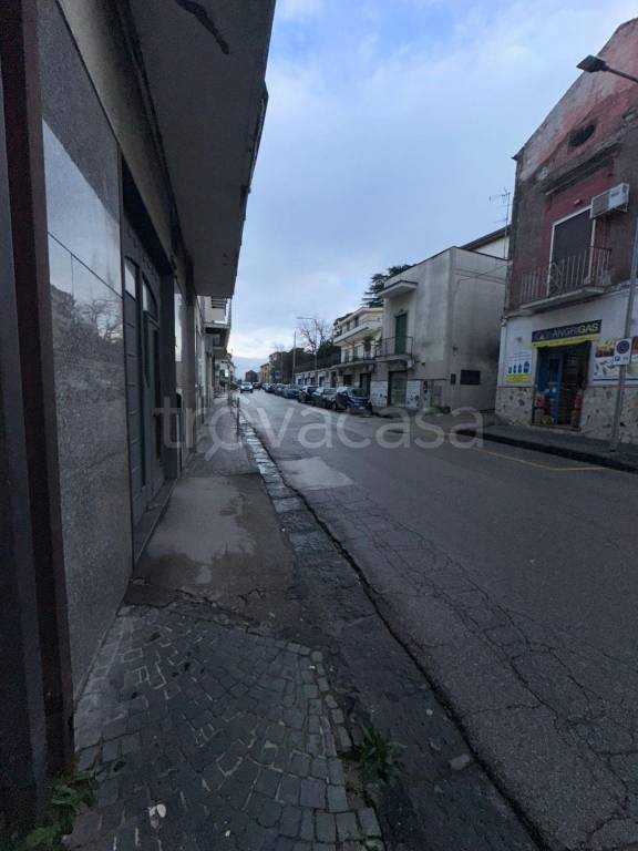 negozio in affitto a Somma Vesuviana