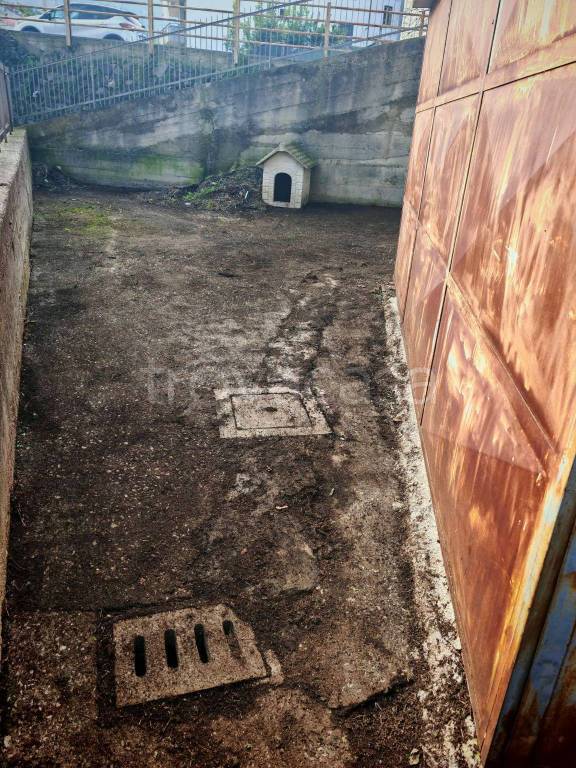 locale commerciale in affitto a Somma Vesuviana