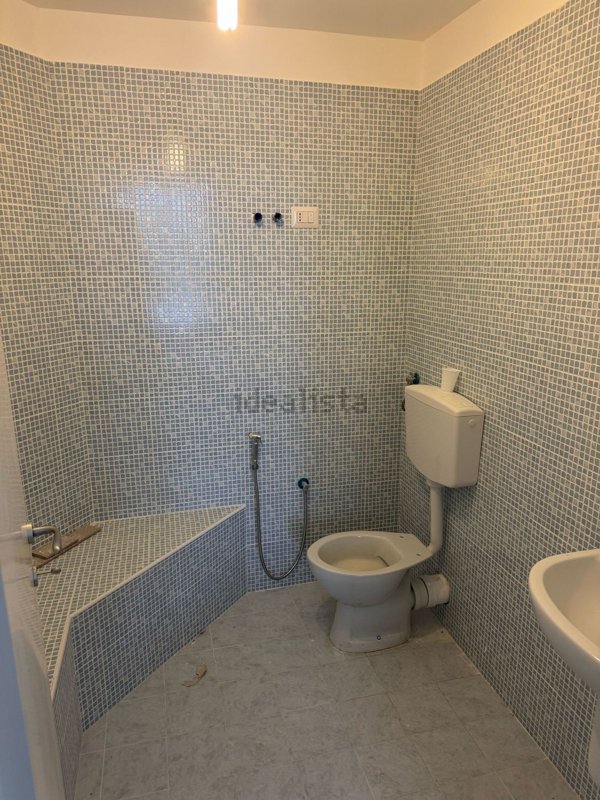 locale commerciale in affitto a Somma Vesuviana