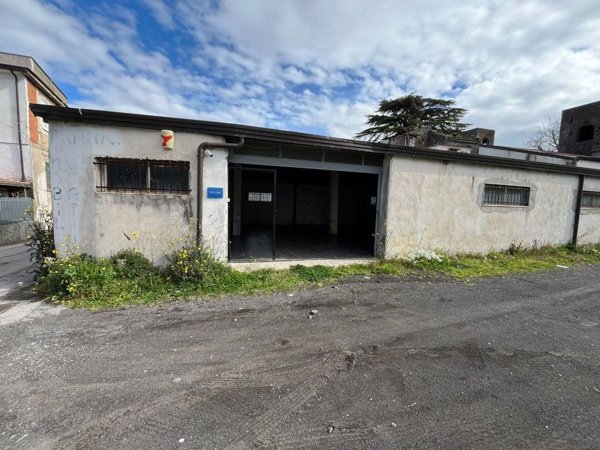 locale di sgombero in affitto a Somma Vesuviana