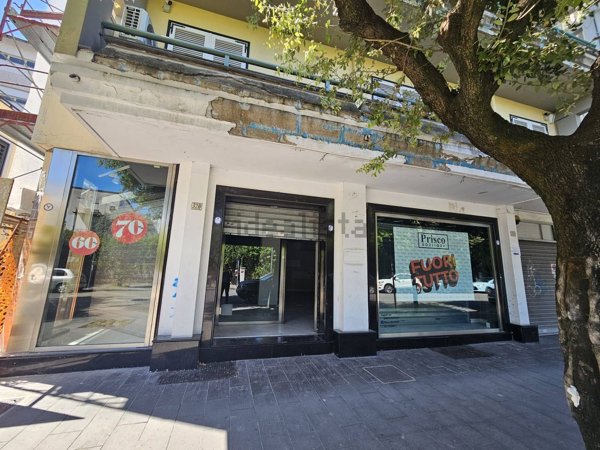 locale commerciale in affitto a Somma Vesuviana in zona Marigliano