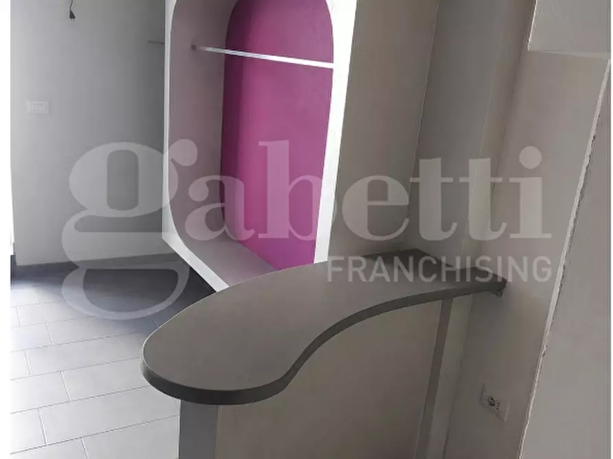 locale commerciale in affitto a Somma Vesuviana