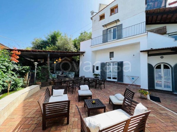 casa indipendente in affitto a Sorrento